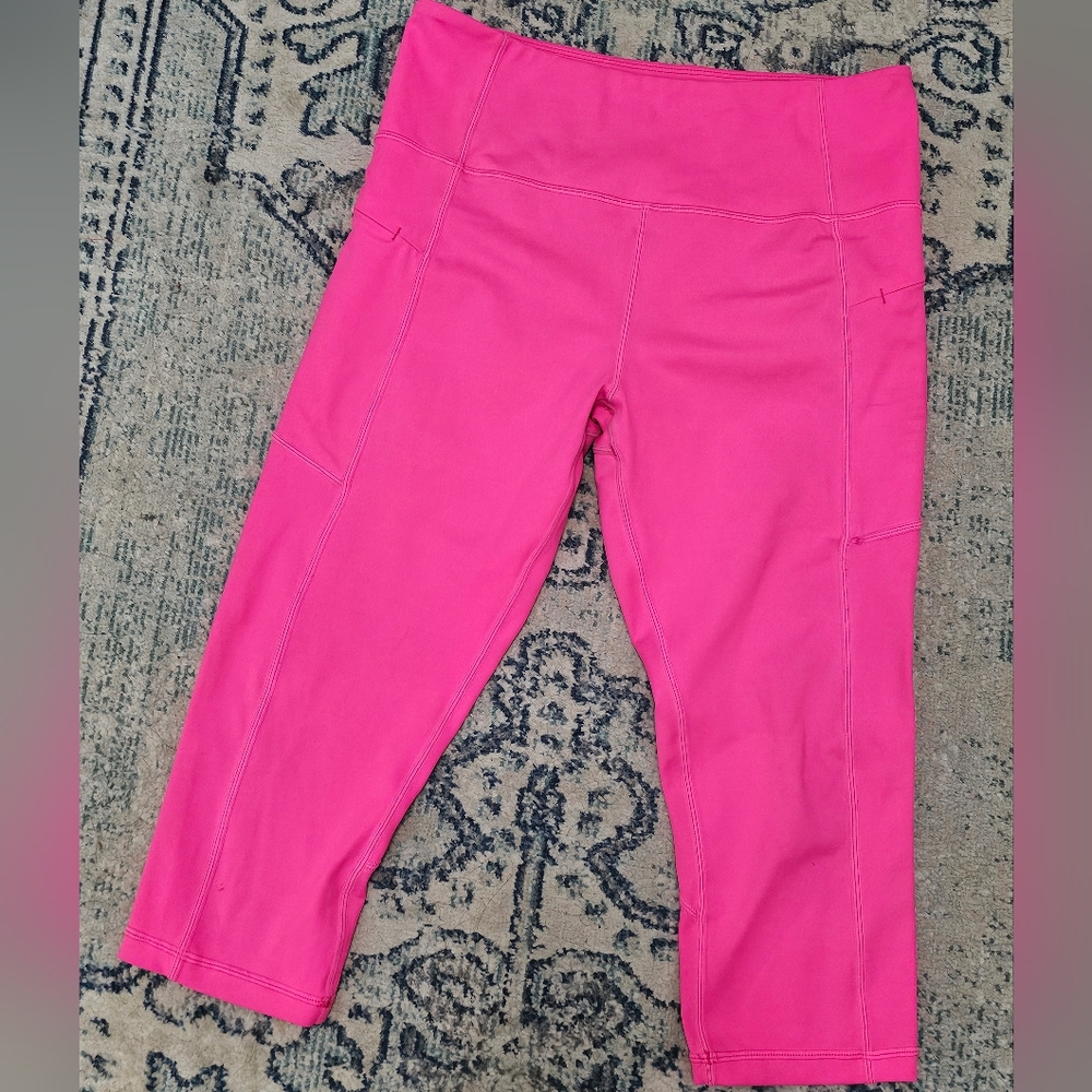 Zyia Crop Leggings